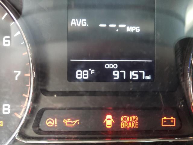 Photo 8 from auction – 2017 KIA FORTE LX with VIN 3KPFK4A77HE077524