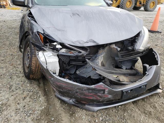 Photo 9 from auction – 2016 NISSAN SENTRA S with VIN 3N1AB7AP2GY227907