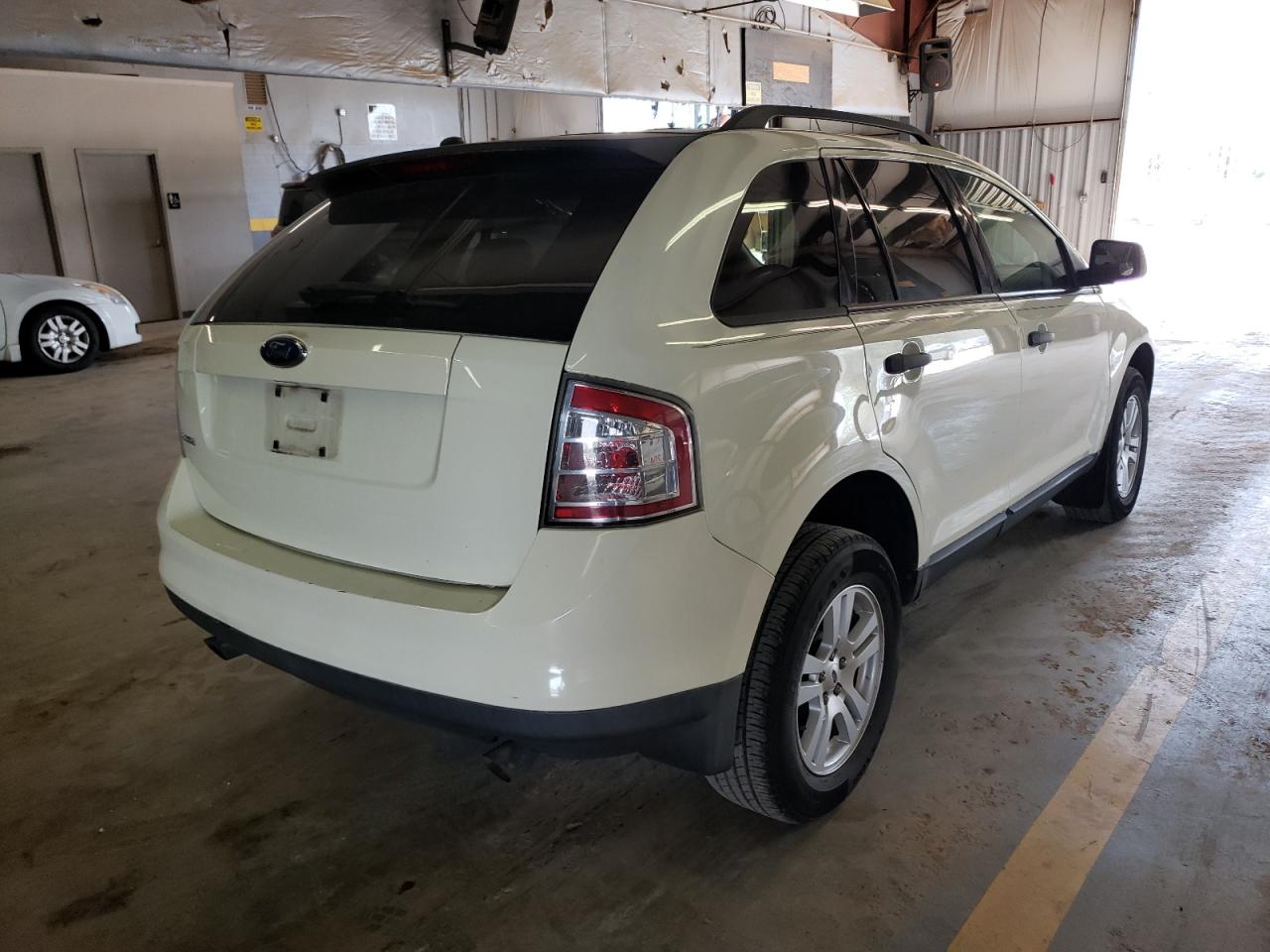 Photo 4 from auction – 2007 FORD EDGE SE with VIN 2FMDK36C37BB27697