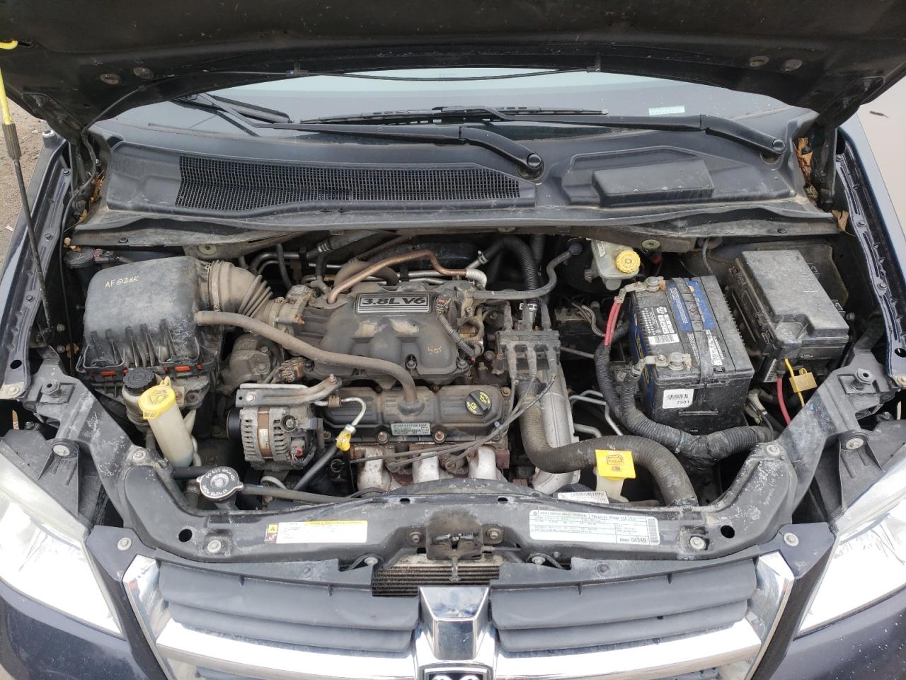 Photo 7 from auction – 2010 DODGE GRAND CARA with VIN 2D4RN5D10AR369153