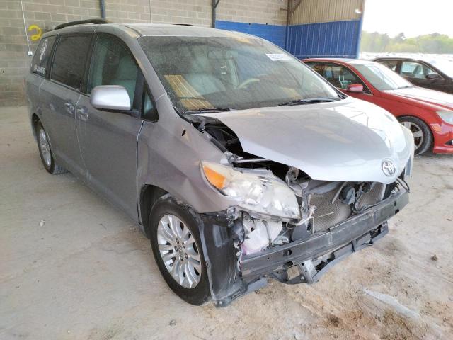 TOYOTA SIENNA XLE 2011 with VIN 5TDYK3DCXBS110444 - Photo from auction