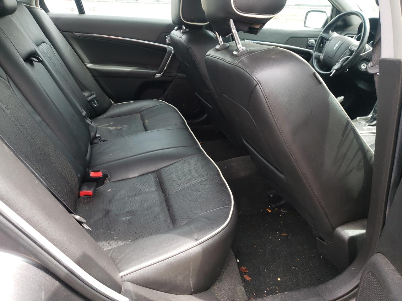 Photo 6 from auction – 2012 LINCOLN MKZ with VIN 3LNHL2JC5CR836210