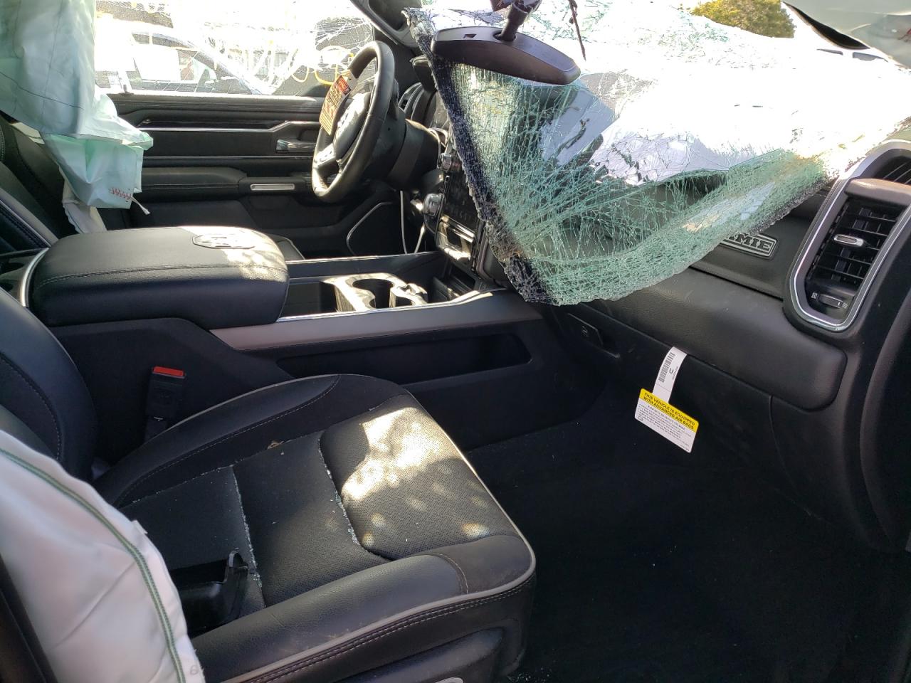 Photo 5 from auction – 2021 RAM 1500 LARAM with VIN 1C6RREJT5MN769094
