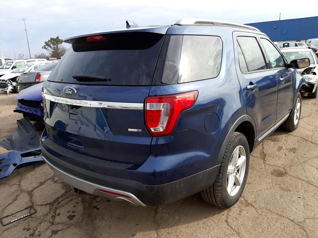 Photo 4 from auction – 2016 FORD EXPLORER X with VIN 1FM5K8D83GGA33358