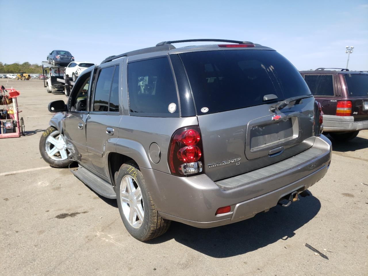 Photo 3 from auction – 2008 CHEVROLET TRAILBLAZE with VIN 1GNDS13SX82137758