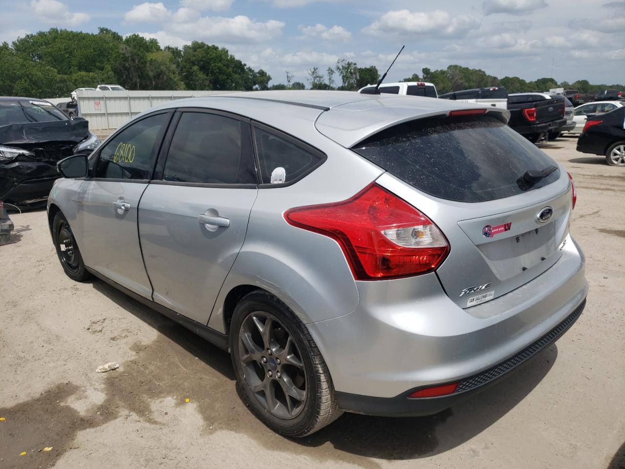 Photo 3 from auction – 2014 FORD FOCUS SE with VIN 1FADP3K22EL213136