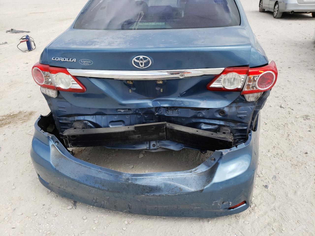 Photo 9 from auction – 2013 TOYOTA COROLLA BA with VIN 5YFBU4EE4DP209018