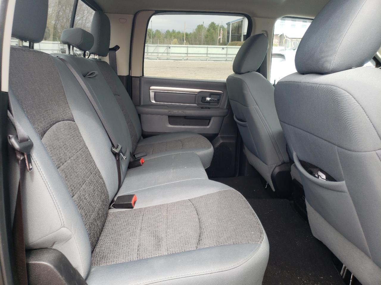 Photo 6 from auction – 2017 RAM 1500 SLT with VIN 3C6RR7LT7HG641169