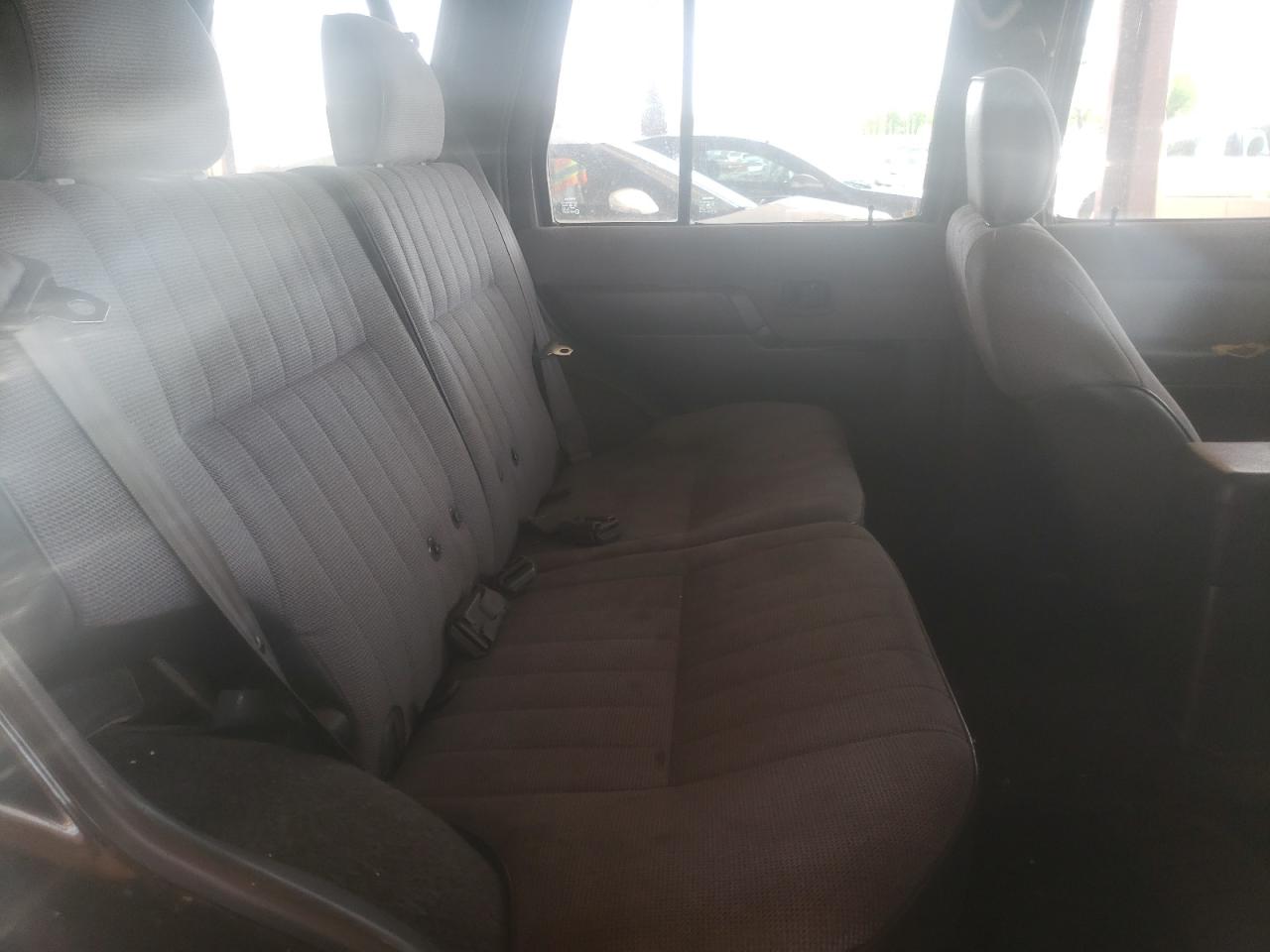 Photo 6 from auction – 1995 NISSAN PATHFINDER with VIN JN8HD17Y2SW018979
