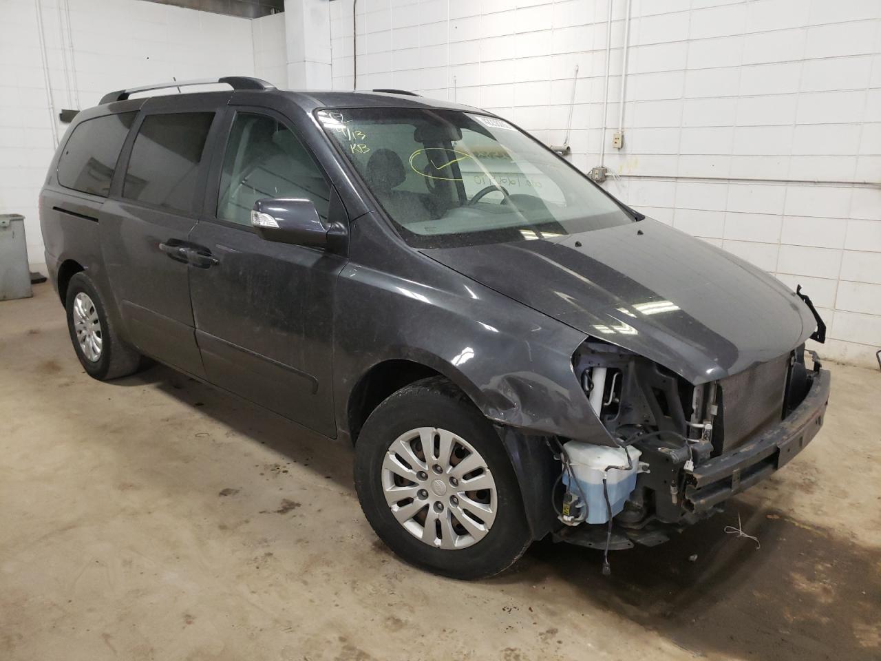 KIA SEDONA LX 2014 with VIN KNDMG4C76E6543077 - Photo from auction