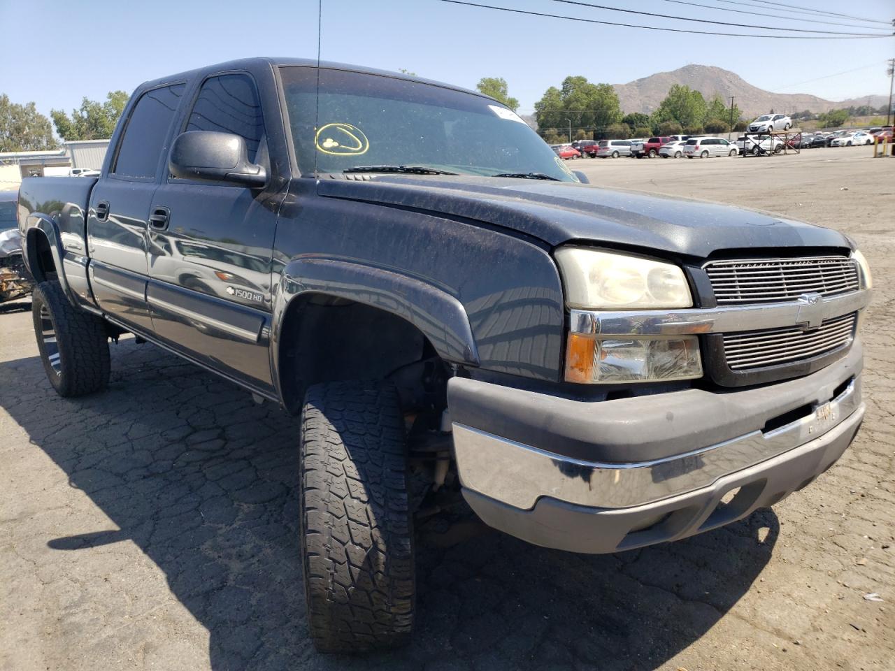 CHEVROLET SILVERADO 2003 with VIN 1GCGC13U53F193743 - Photo from auction
