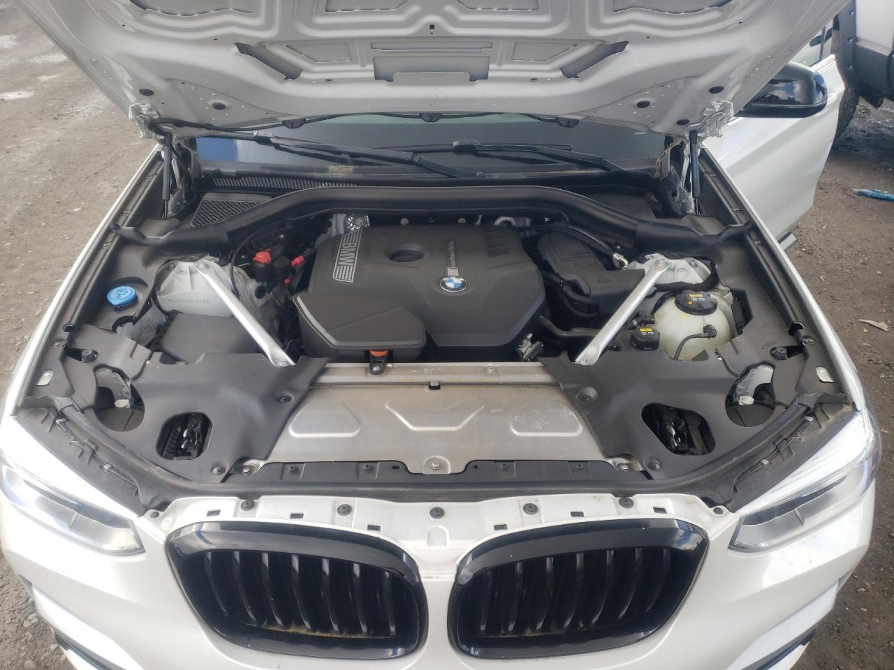 Photo 7 from auction – 2019 BMW X3 XDRIVE3 with VIN 5UXTR9C58KLE17299