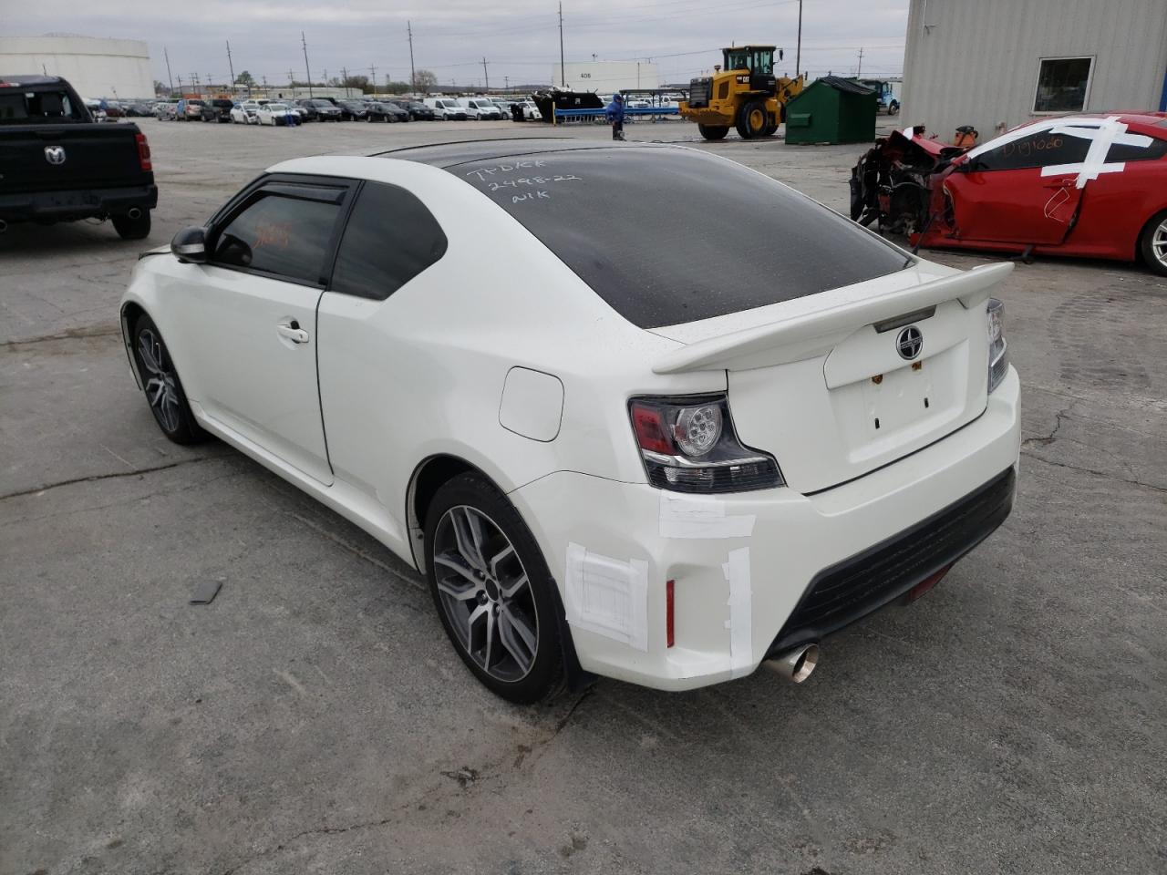 Photo 3 from auction – 2015 TOYOTA SCION TC with VIN JTKJF5C79FJ003533
