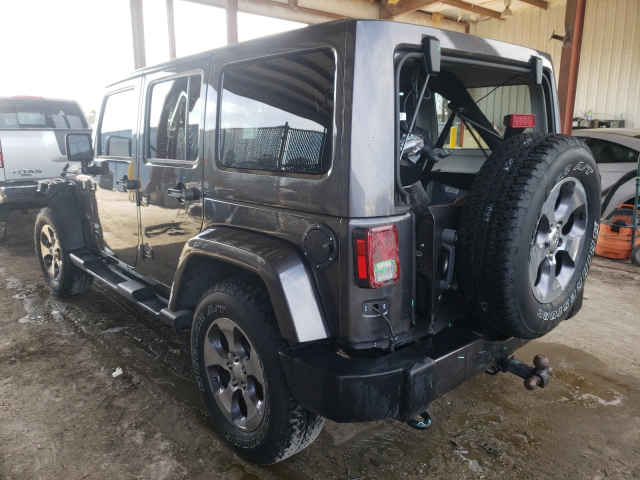 Photo 3 from auction – 2018 JEEP WRANGLER U with VIN 1C4BJWEG4JL805059