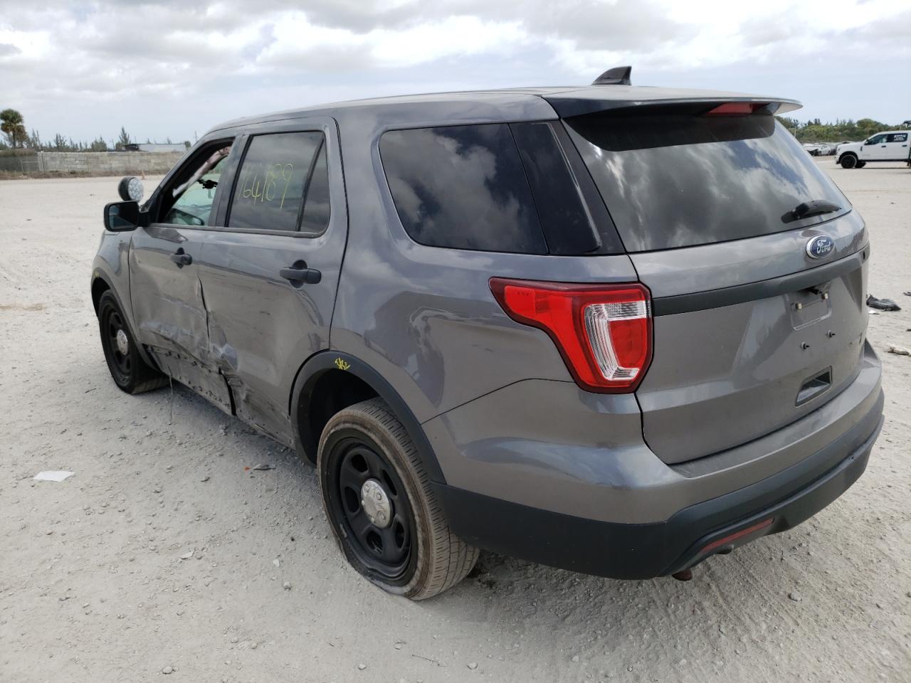 Photo 3 from auction – 2017 FORD EXPLORER P with VIN 1FM5K8AR8HGB72755
