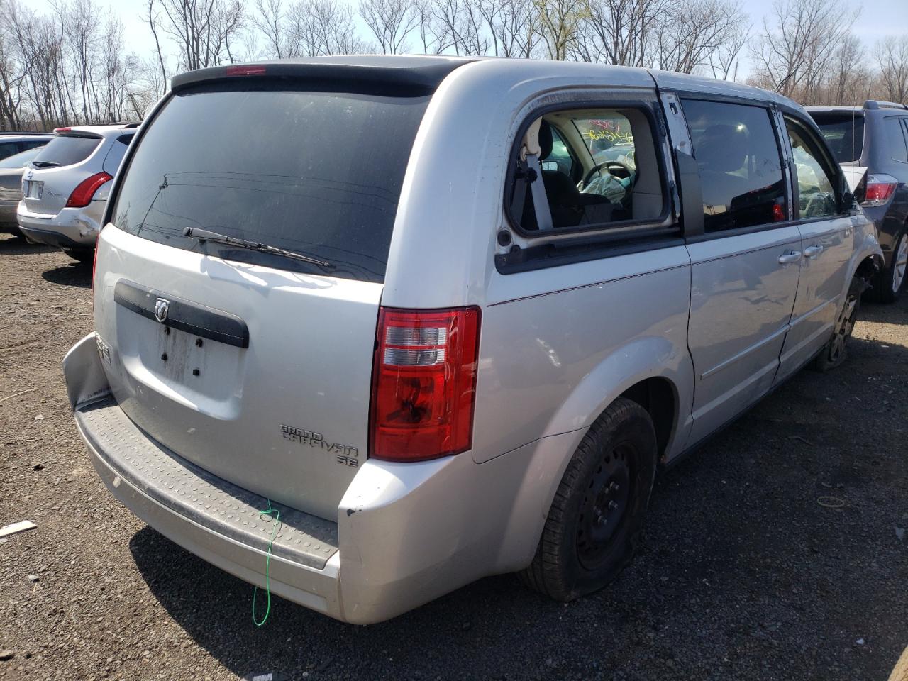 Photo 4 from auction – 2010 DODGE GRAND CARA with VIN 2D4RN4DE0AR335047