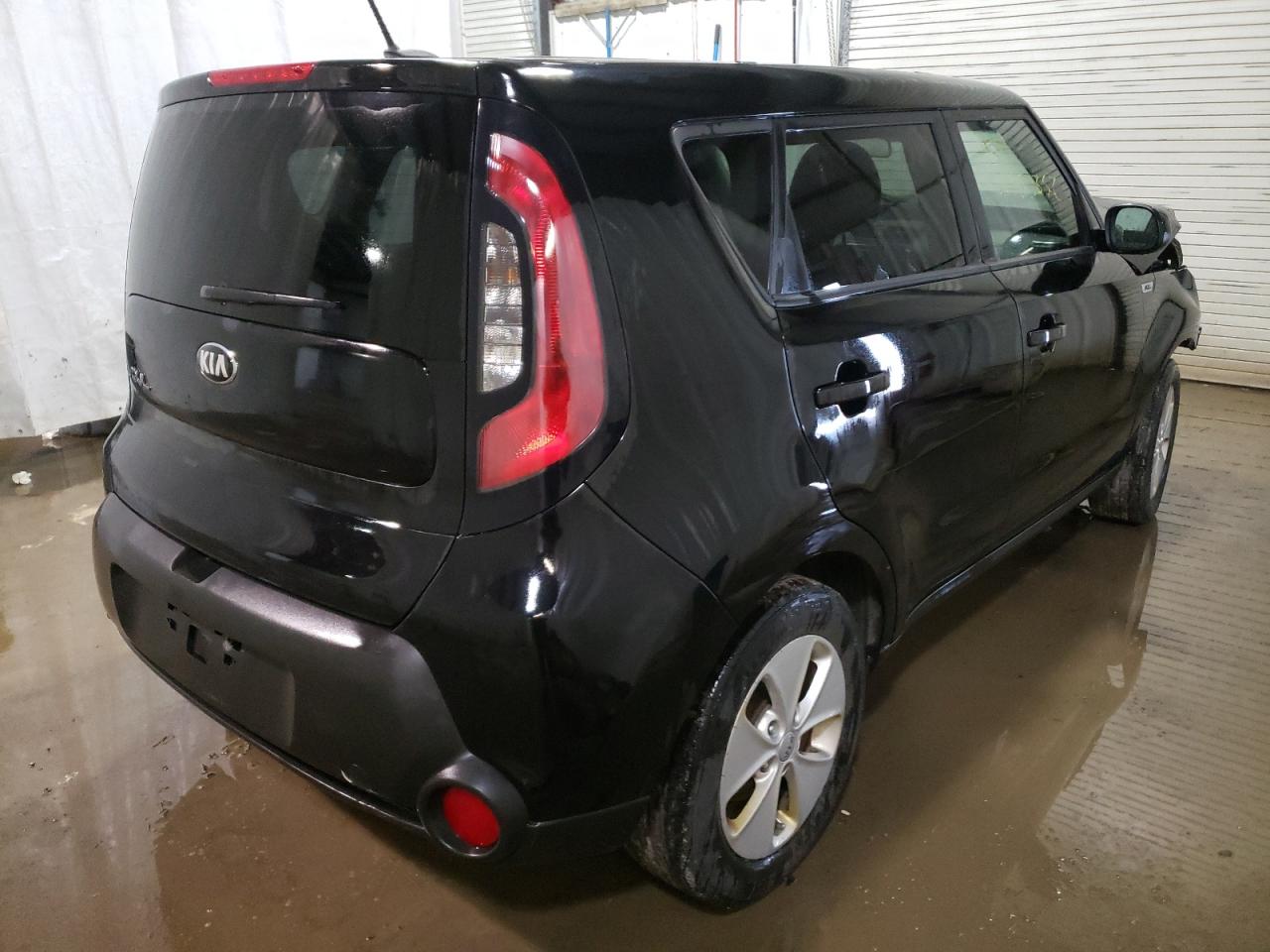 Photo 4 from auction – 2016 KIA SOUL with VIN KNDJN2A23G7401724