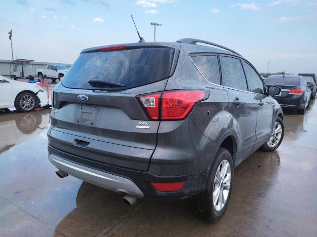 Photo 4 from auction – 2019 FORD ESCAPE SEL with VIN 1FMCU0HD5KUB26452