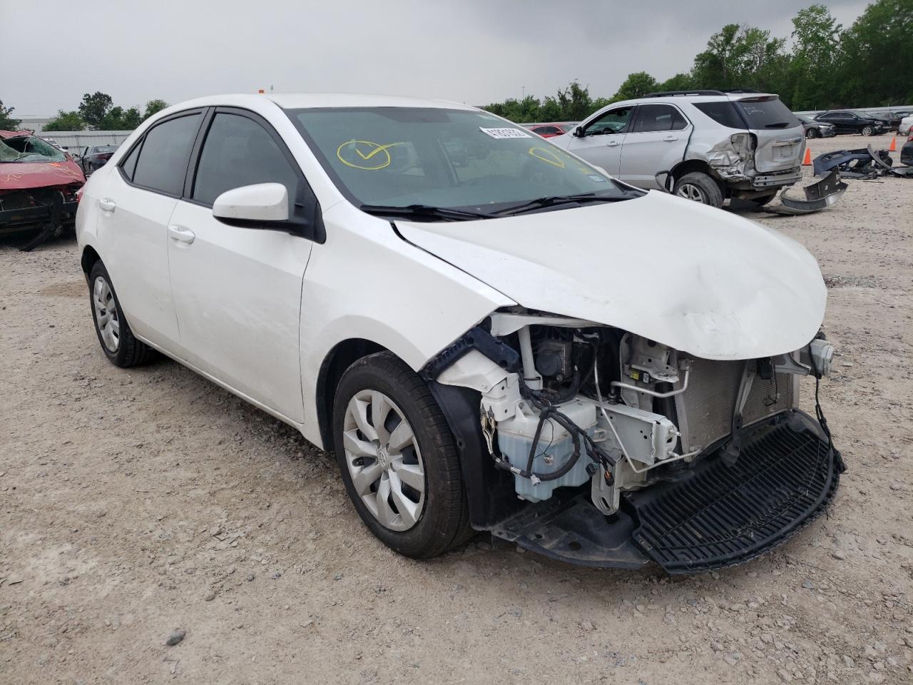TOYOTA COROLLA L 2015 with VIN 5YFBURHEXFP340207 - Photo from auction