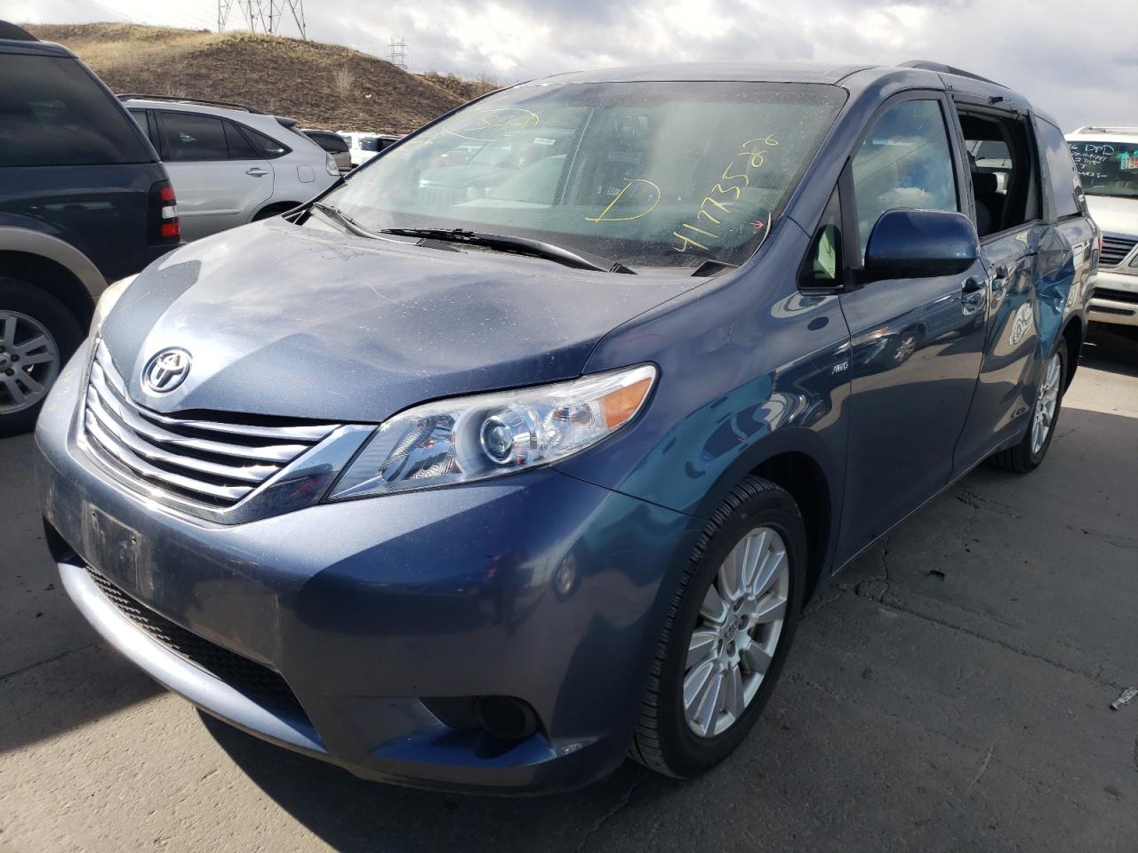 Photo 2 from auction – 2017 TOYOTA SIENNA LE with VIN 5TDJZ3DCXHS156992