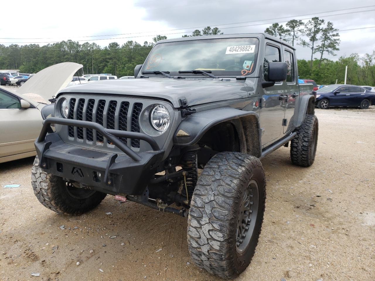 Photo 2 from auction – 2020 JEEP GLADIATOR with VIN 1C6JJTAGXLL177521