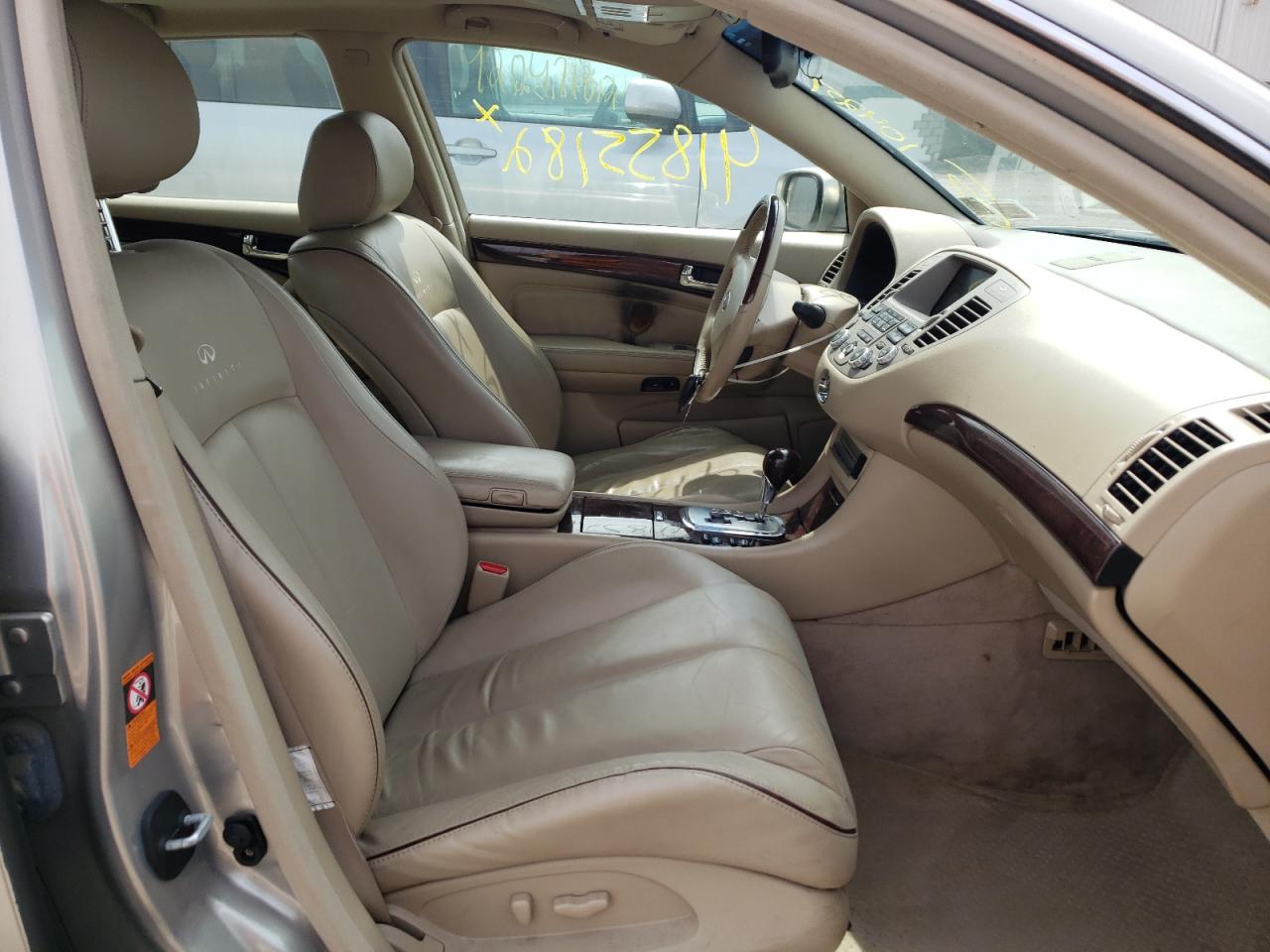 Photo 5 from auction – 2005 INFINITI Q45 with VIN JNKBF01A75M100531