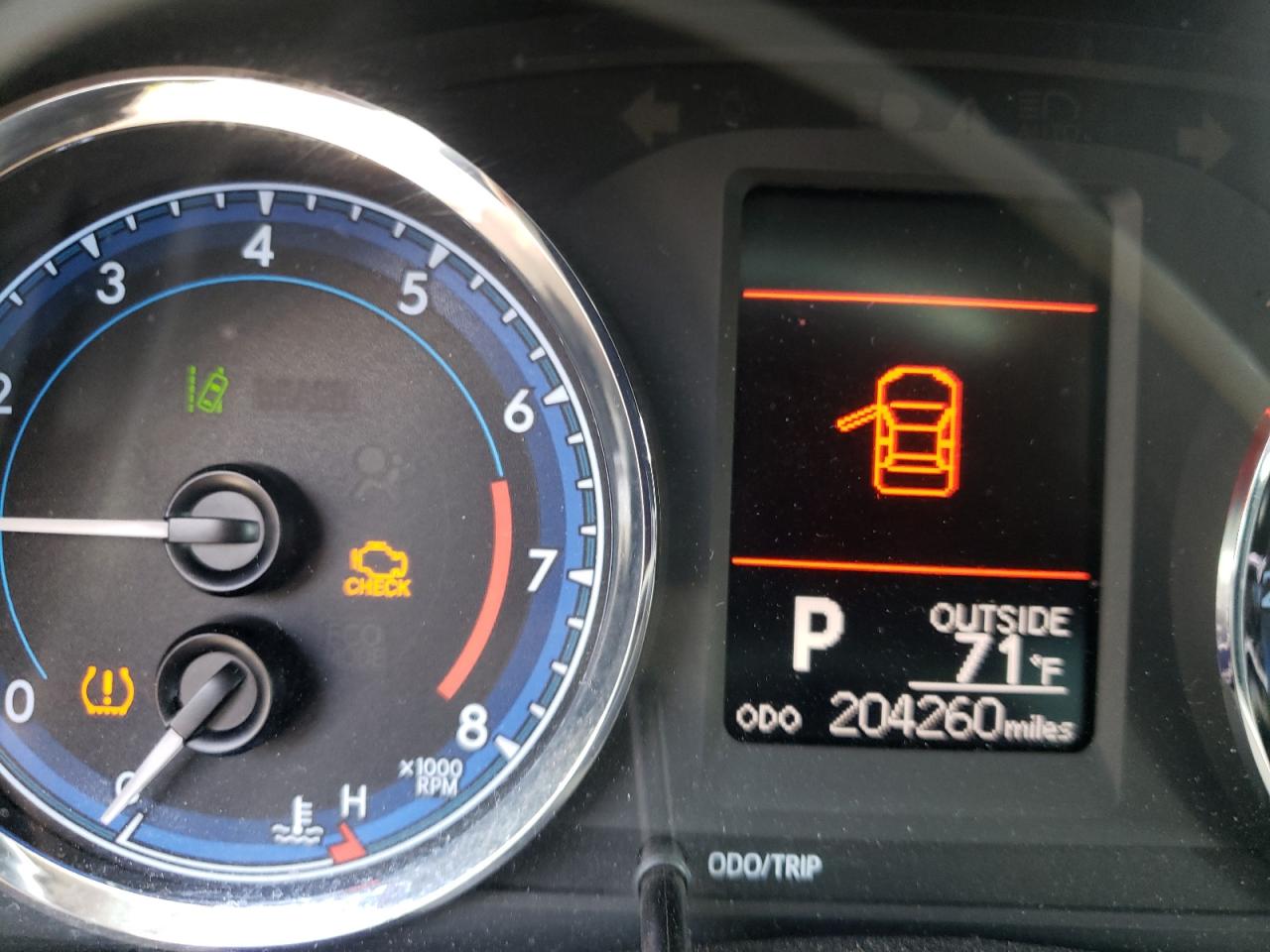 Photo 8 from auction – 2018 TOYOTA COROLLA L with VIN 2T1BURHE4JC971723