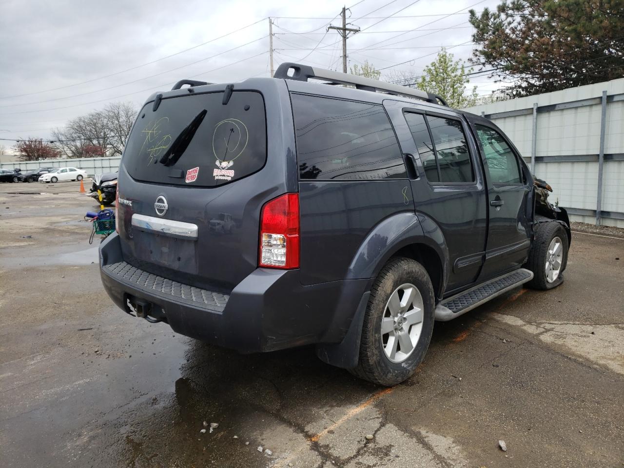 Photo 4 from auction – 2011 NISSAN PATHFINDER with VIN 5N1AR1NB9BC613449