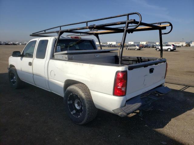 Photo 3 from auction – 2005 CHEVROLET SILVERADO with VIN 2GCEC19V351258400