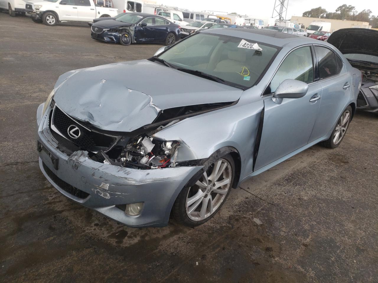 Photo 2 from auction – 2007 LEXUS IS 250 with VIN JTHBK262275042706