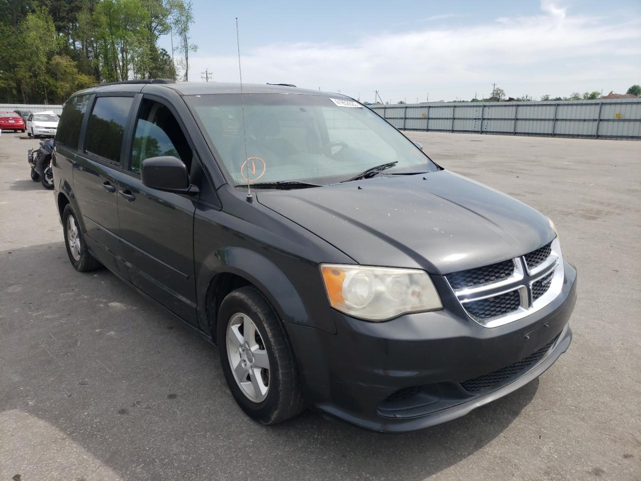 DODGE GRAND CARA 2012 with VIN 2C4RDGCG0CR274158 - Photo from auction