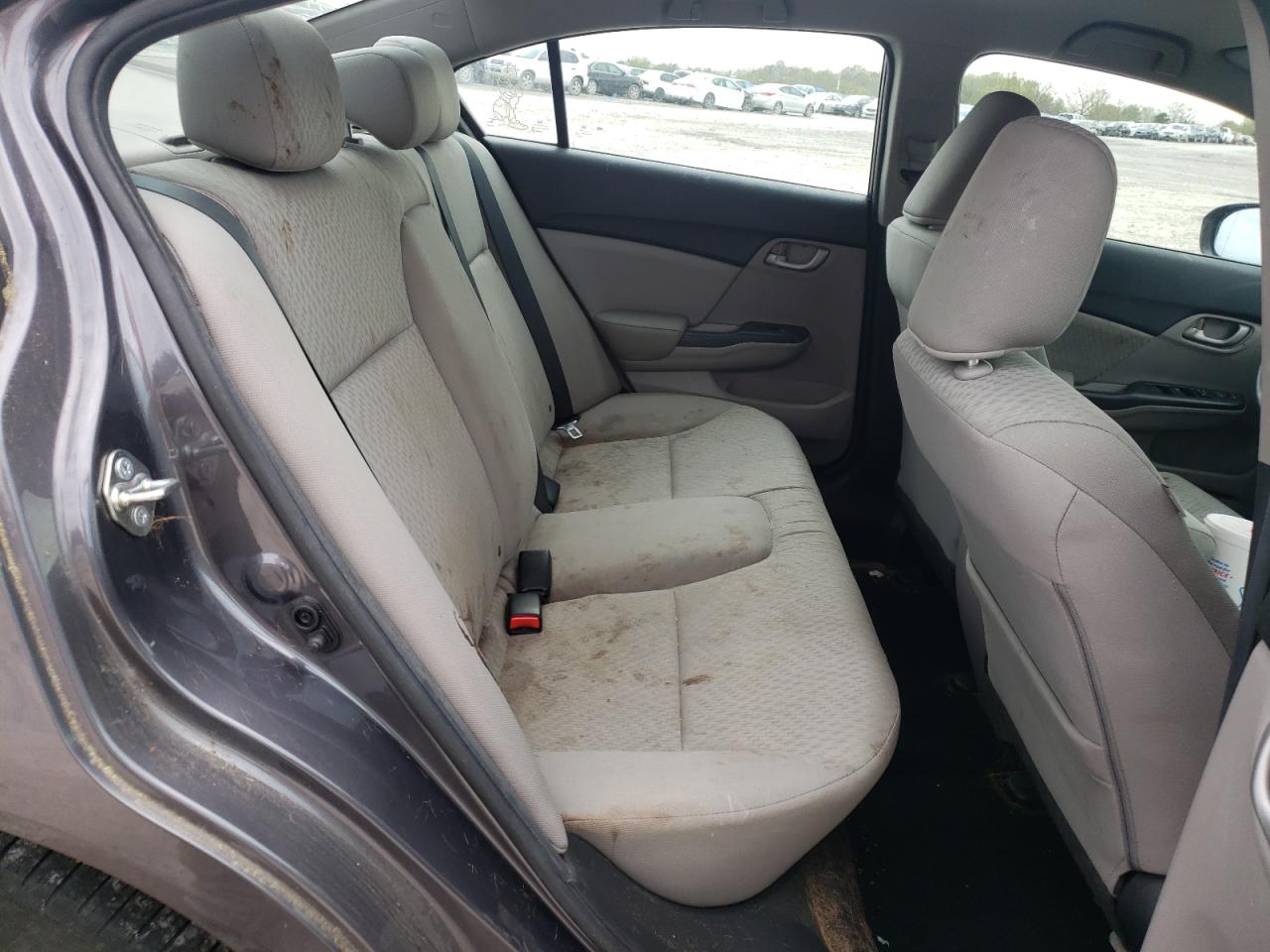 Photo 6 from auction – 2015 HONDA CIVIC LX with VIN 19XFB2F56FE121070