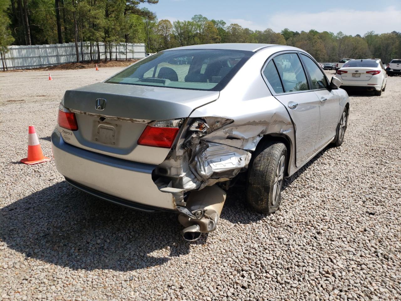 Photo 4 from auction – 2014 HONDA ACCORD LX with VIN 1HGCR2F32EA096149