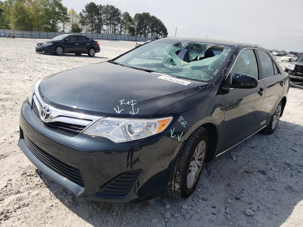 Photo 2 from auction – 2012 TOYOTA CAMRY BASE with VIN 4T1BF1FK2CU032656