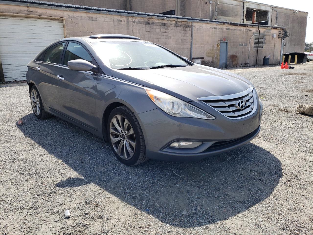 HYUNDAI SONATA SE 2012 with VIN 5NPEC4AC4CH388757 - Photo from auction