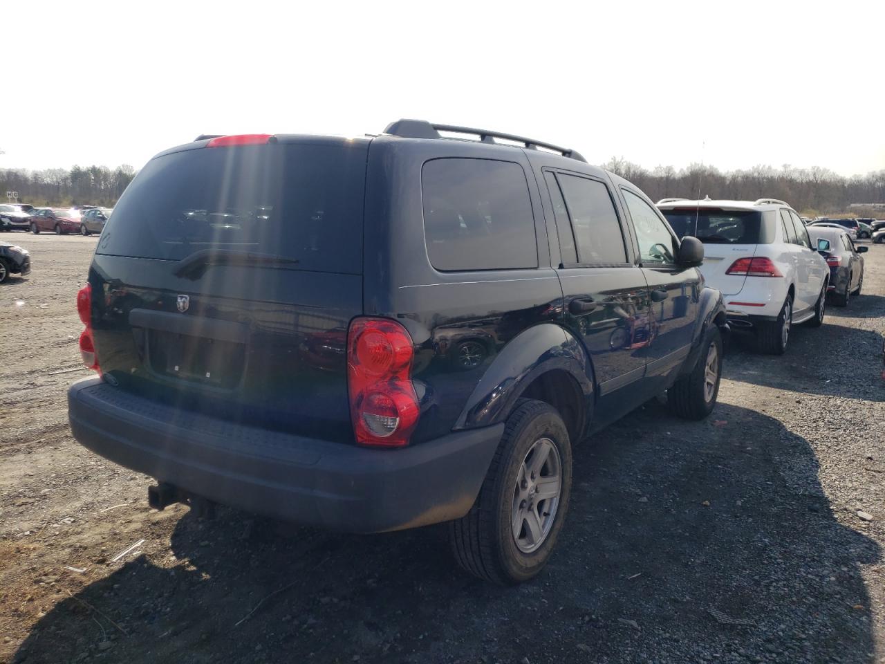 Photo 4 from auction – 2006 DODGE DURANGO SX with VIN 1D4HB38N06F120405