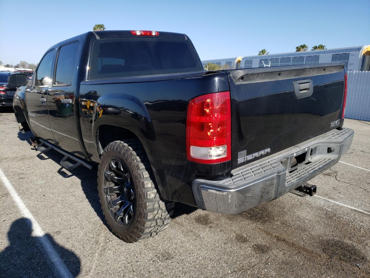 Photo 3 from auction – 2009 GMC SIERRA C15 with VIN 3GTEC13C99G127220