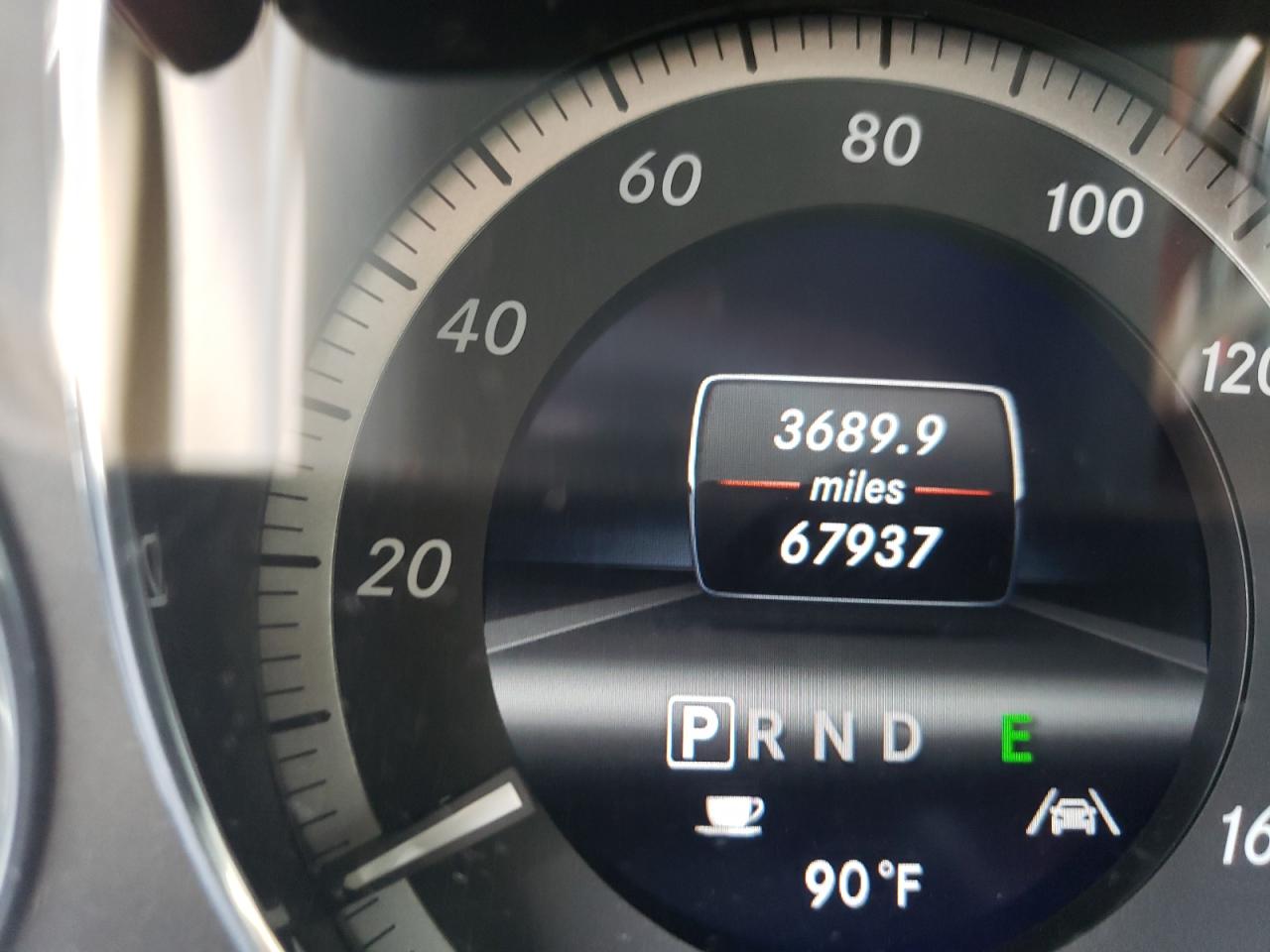 Photo 8 from auction – 2013 MERCEDES-BENZ E 350 with VIN WDDKK5KF9DF192478
