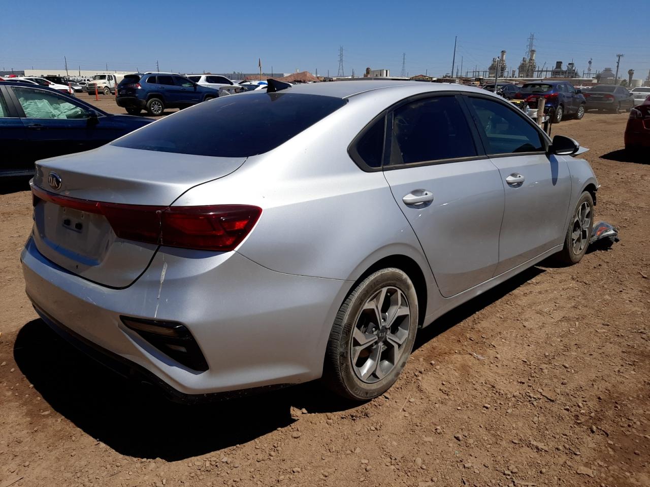 Photo 4 from auction – 2020 KIA FORTE FE with VIN 3KPF24AD5LE190550