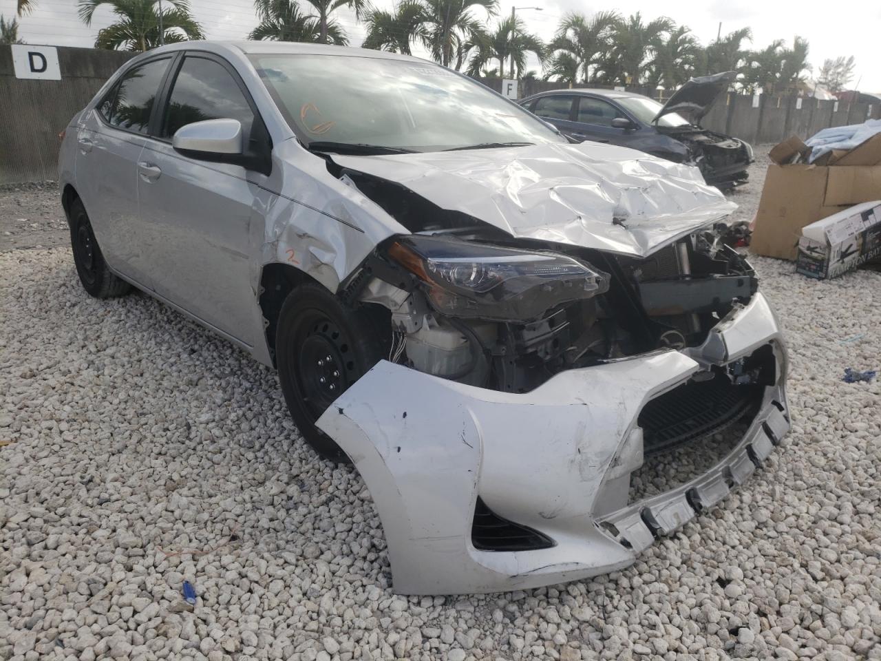 TOYOTA COROLLA L 2018 with VIN 2T1BURHEXJC030678 - Photo from auction