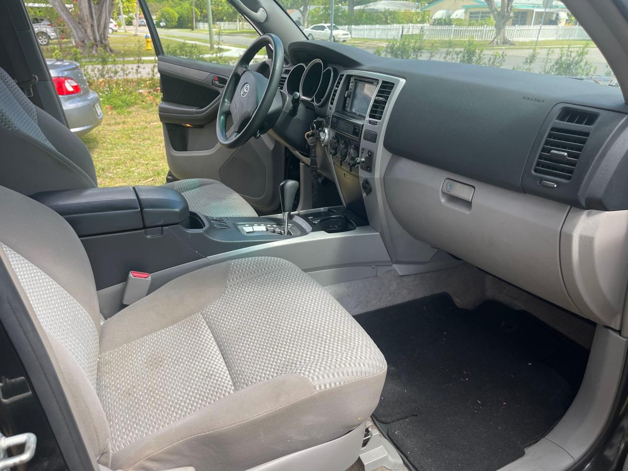 Photo 5 from auction – 2006 TOYOTA 4RUNNER SR with VIN JTEBU14R768056146