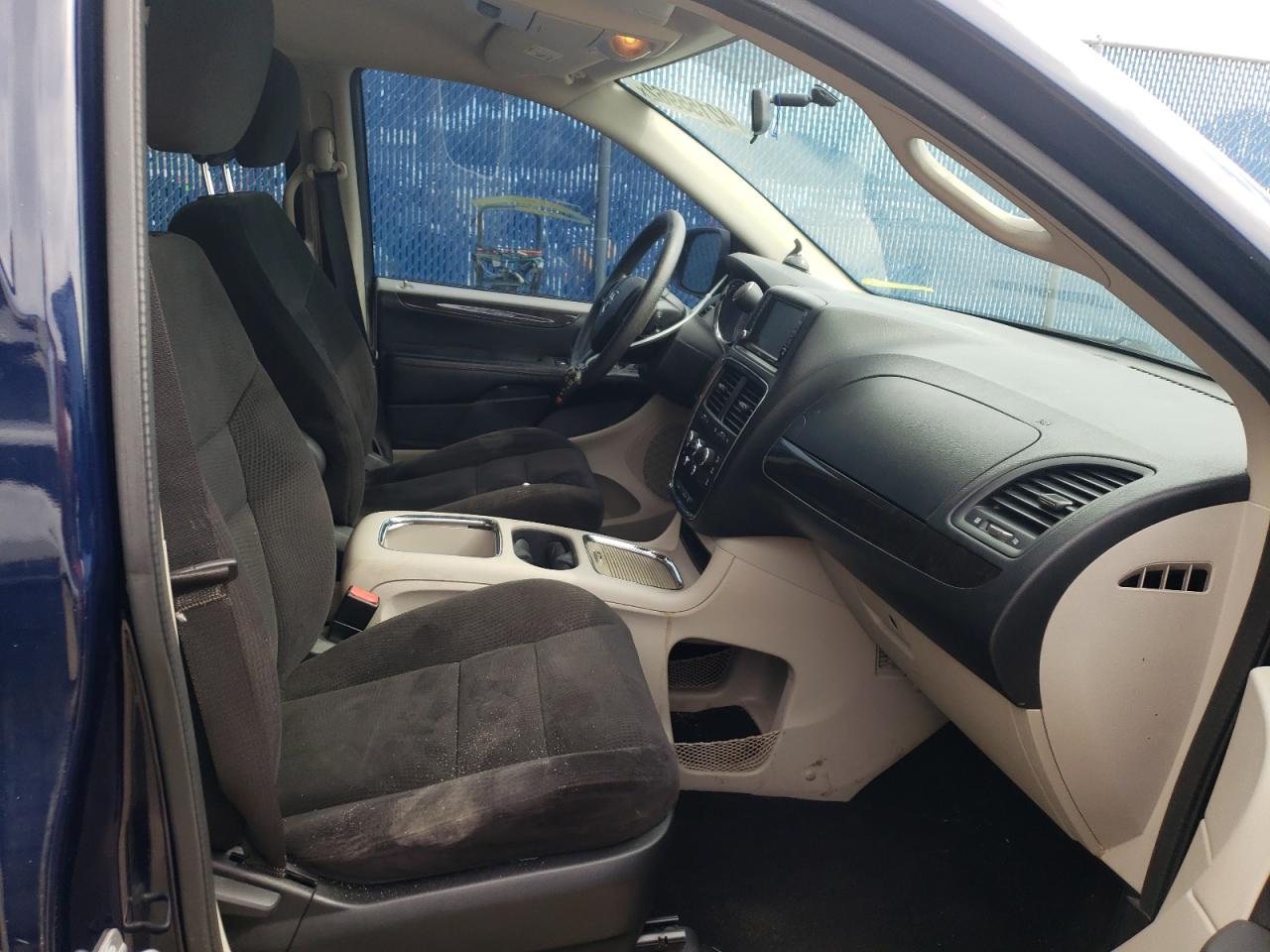 Photo 5 from auction – 2014 DODGE GRAND CARA with VIN 2C4RDGCG4ER253803