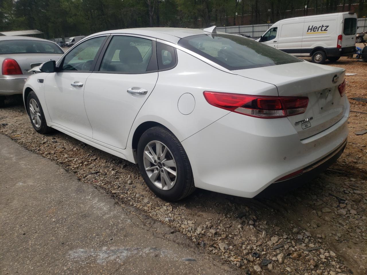 Photo 3 from auction – 2018 KIA OPTIMA LX with VIN 5XXGT4L34JG235522