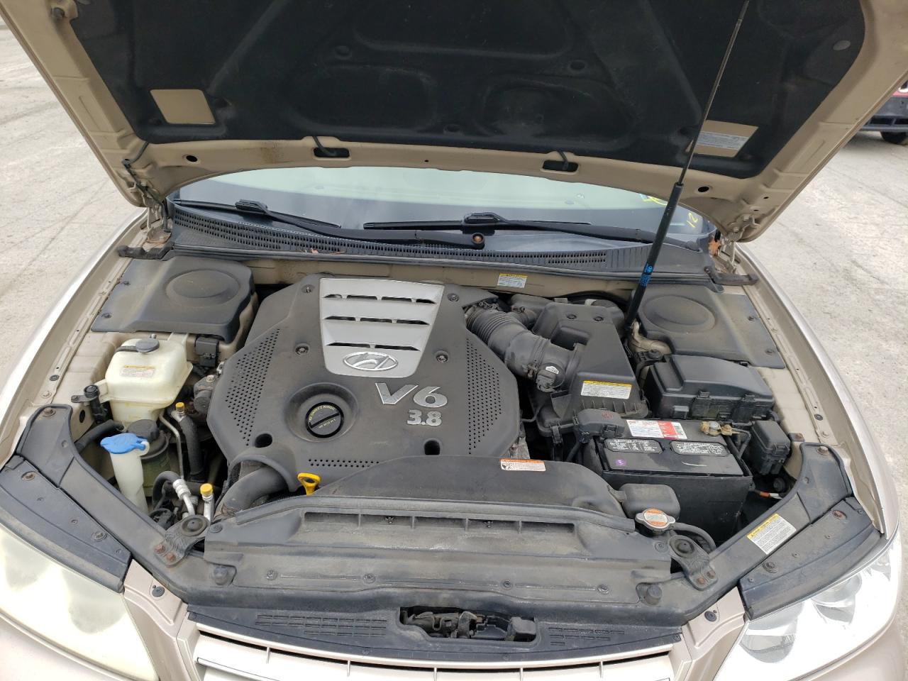 Photo 7 from auction – 2007 HYUNDAI AZERA SE with VIN KMHFC46F47A190356