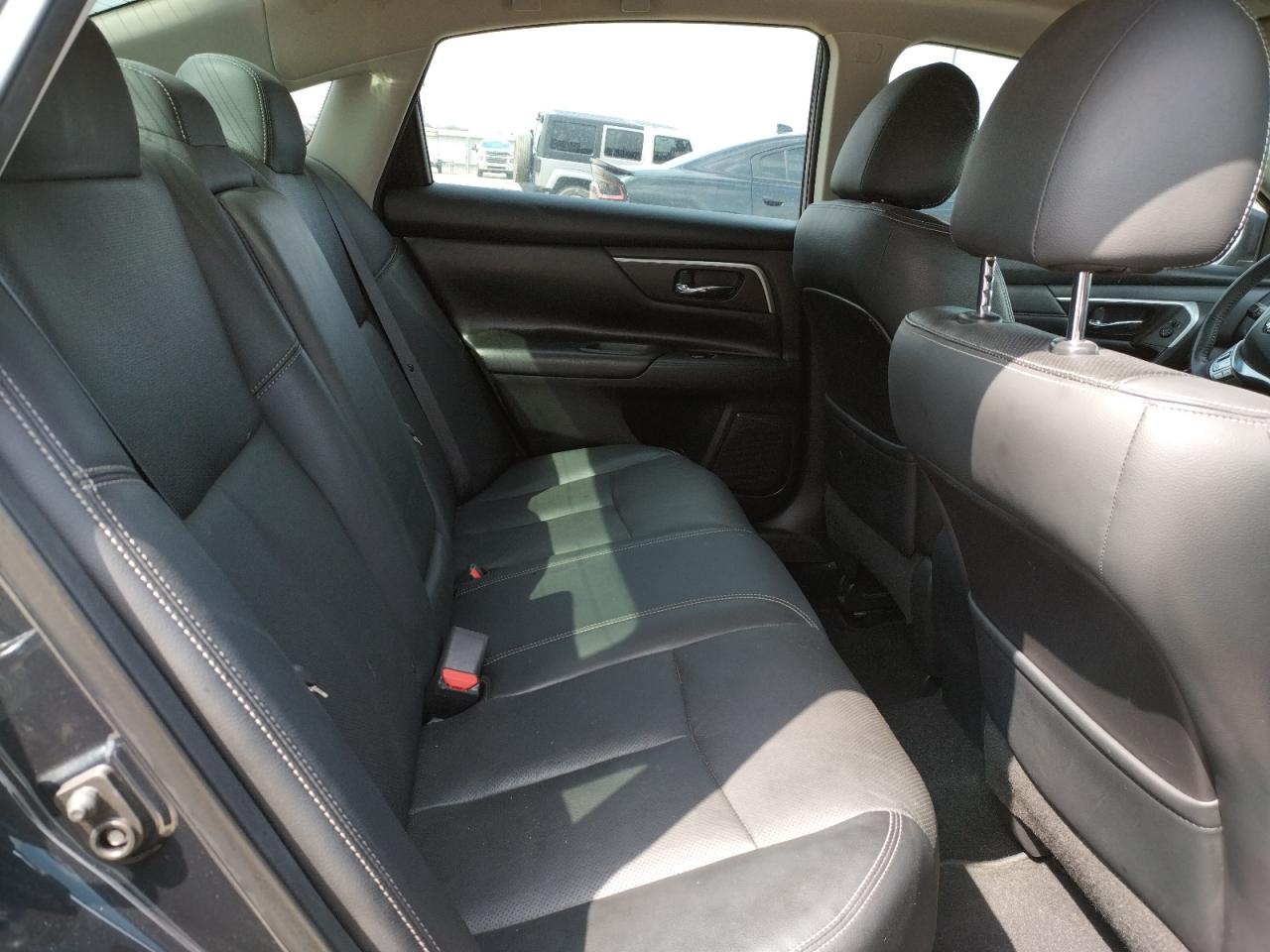 Photo 6 from auction – 2017 NISSAN ALTIMA 3.5 with VIN 1N4BL3AP8HC236392