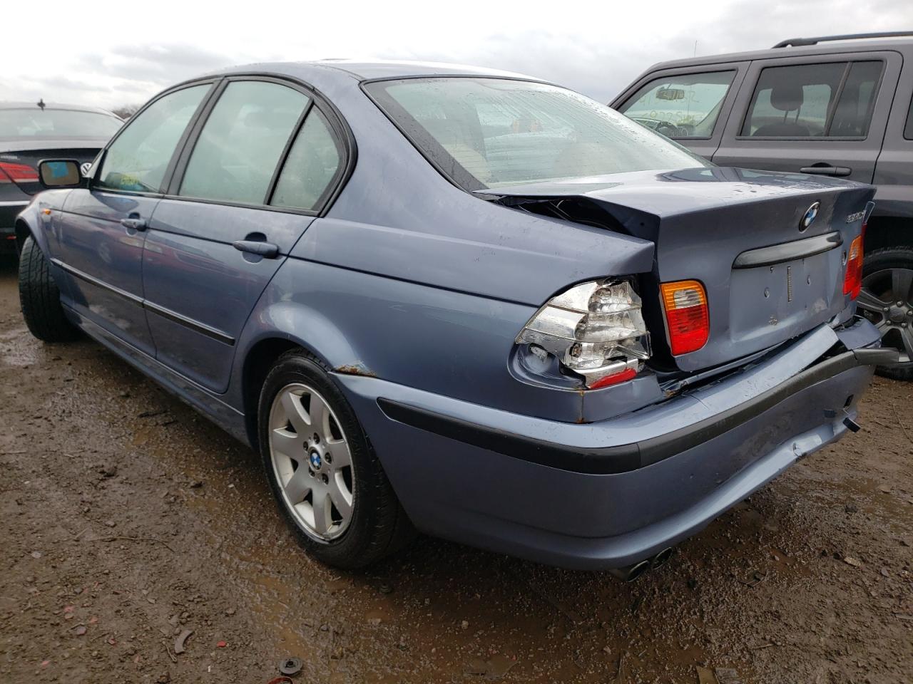 Photo 3 from auction – 2002 BMW 325 XI with VIN WBAEU33442PF67820