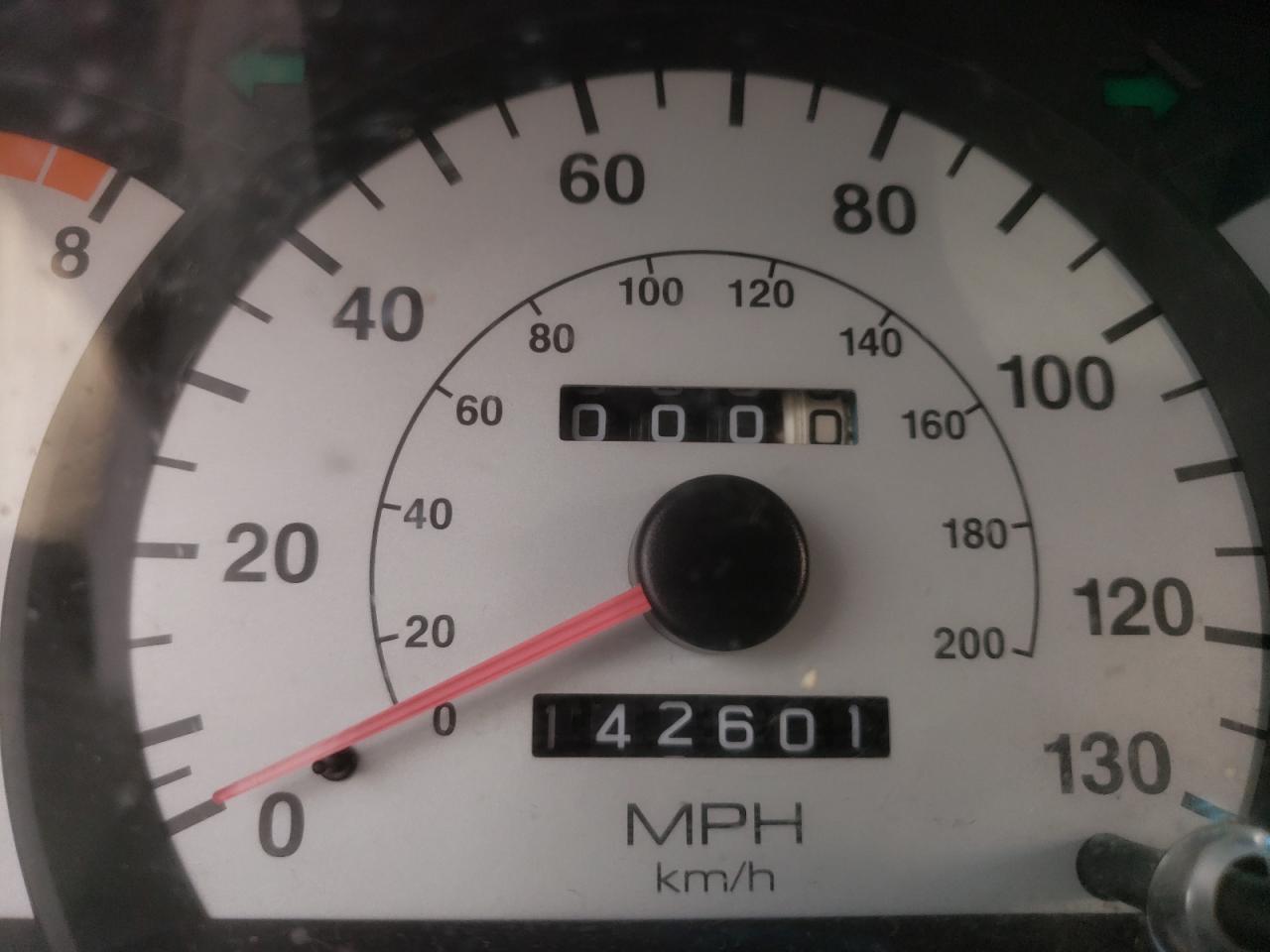 Photo 8 from auction – 2002 HYUNDAI ACCENT GS with VIN KMHCG35C22U229316