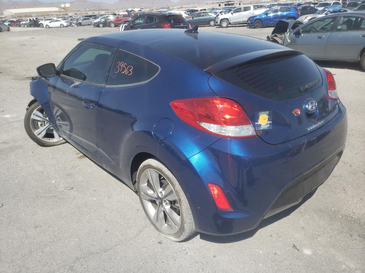 Photo 3 from auction – 2017 HYUNDAI VELOSTER with VIN KMHTC6AD9HU316232