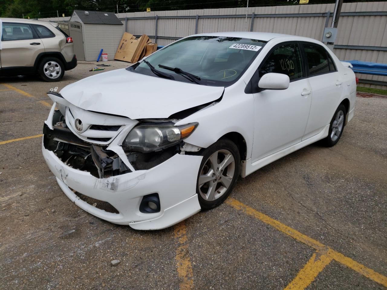 Photo 2 from auction – 2013 TOYOTA COROLLA BA with VIN 2T1BU4EE8DC015186
