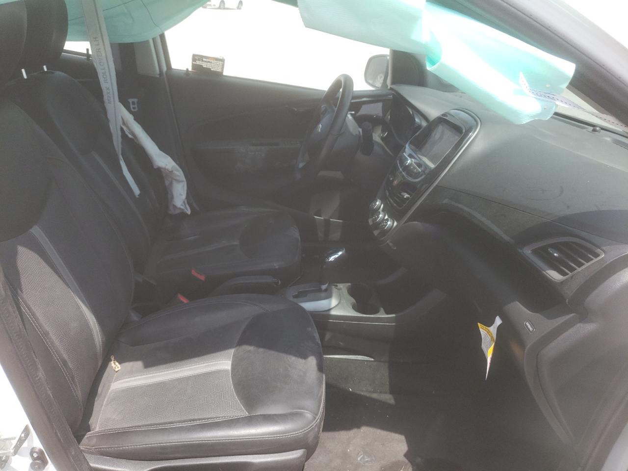 Photo 5 from auction – 2021 CHEVROLET SPARK 2LT with VIN KL8CF6SA9MC744925